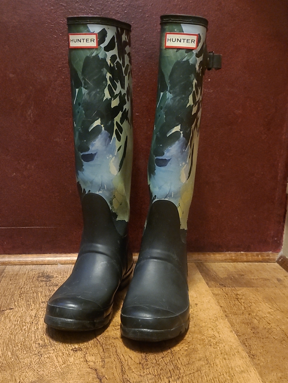 Hunter Women's Tall Floral-Pattern Rain Boots in Green and Black With Sock Liner